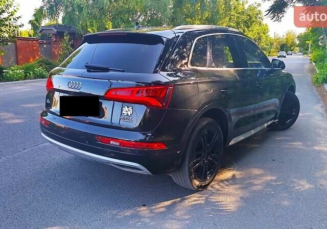 Черный Ауди Ку 5, объемом двигателя 2 л и пробегом 135 тыс. км за 27700 $, фото 9 на Automoto.ua