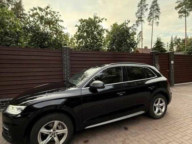 Черный Ауди Ку 5, объемом двигателя 2 л и пробегом 99 тыс. км за 19000 $, фото 2 на Automoto.ua