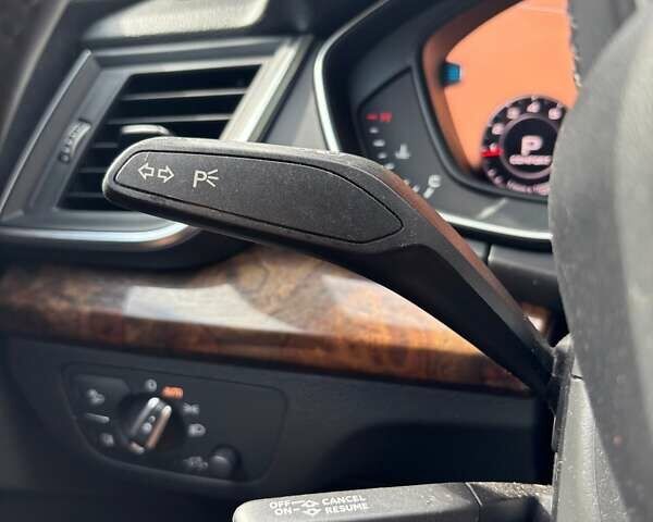 Черный Ауди Ку 5, объемом двигателя 1.98 л и пробегом 149 тыс. км за 24900 $, фото 31 на Automoto.ua