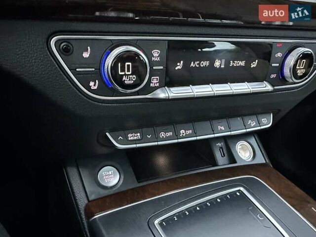 Чорний Ауді Ку 5, об'ємом двигуна 1.98 л та пробігом 195 тис. км за 22700 $, фото 14 на Automoto.ua