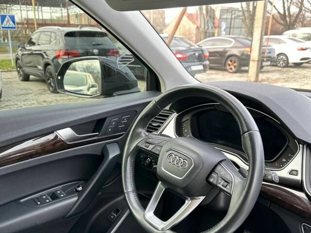 Чорний Ауді Ку 5, об'ємом двигуна 2 л та пробігом 170 тис. км за 23000 $, фото 12 на Automoto.ua