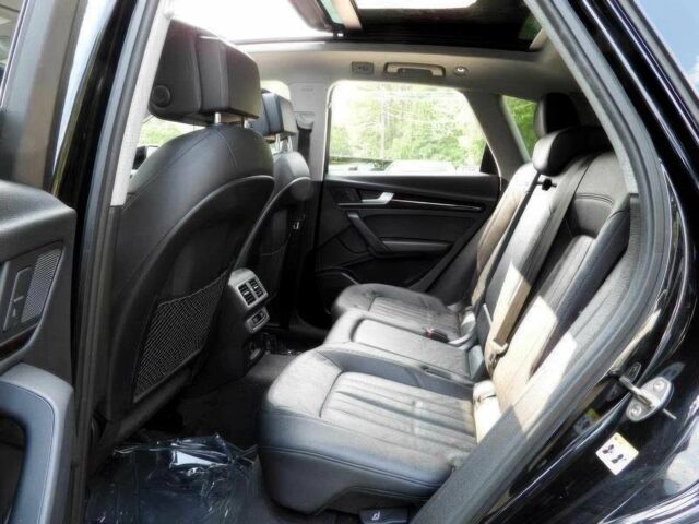 Чорний Ауді Ку 5, об'ємом двигуна 2 л та пробігом 42 тис. км за 14500 $, фото 16 на Automoto.ua