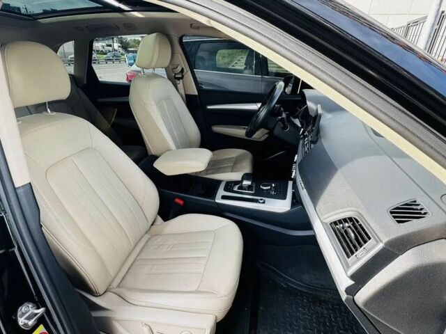 Чорний Ауді Ку 5, об'ємом двигуна 2 л та пробігом 89 тис. км за 15100 $, фото 14 на Automoto.ua