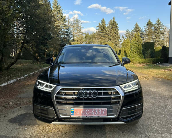 Черный Ауди Ку 5, объемом двигателя 2 л и пробегом 177 тыс. км за 27000 $, фото 1 на Automoto.ua