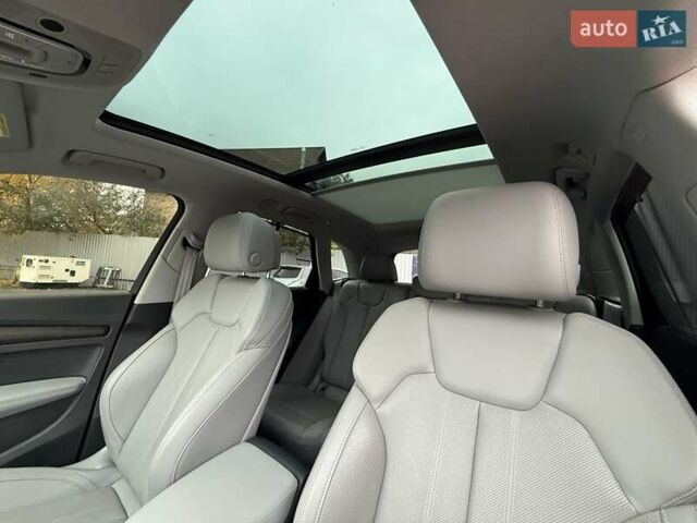 Черный Ауди Ку 5, объемом двигателя 1.98 л и пробегом 61 тыс. км за 28400 $, фото 16 на Automoto.ua