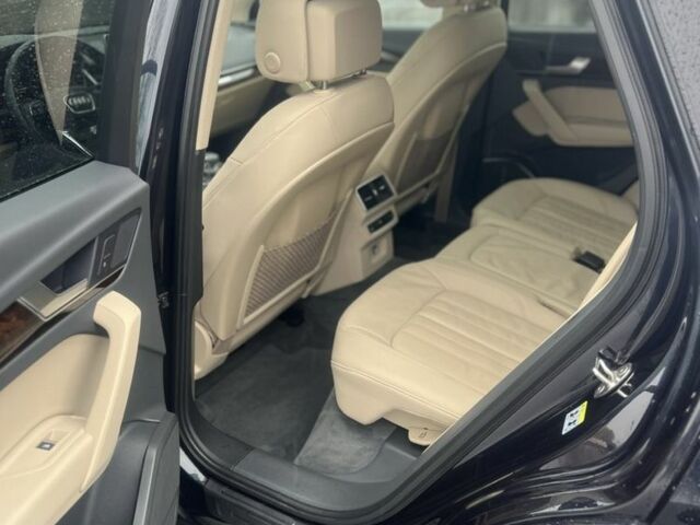 Черный Ауди Ку 5, объемом двигателя 2 л и пробегом 179 тыс. км за 23400 $, фото 5 на Automoto.ua