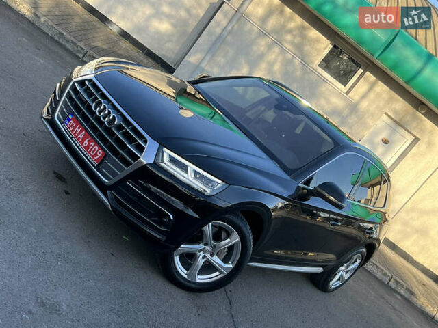 Черный Ауди Ку 5, объемом двигателя 1.97 л и пробегом 162 тыс. км за 34999 $, фото 4 на Automoto.ua