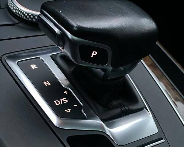 Чорний Ауді Ку 5, об'ємом двигуна 2 л та пробігом 146 тис. км за 23990 $, фото 37 на Automoto.ua