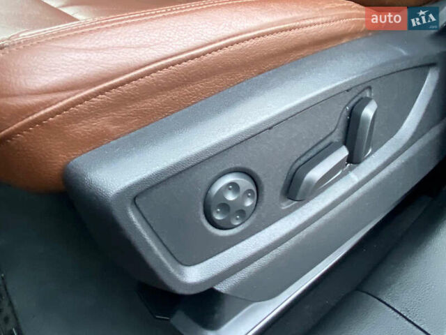 Чорний Ауді Ку 5, об'ємом двигуна 1.98 л та пробігом 266 тис. км за 20999 $, фото 12 на Automoto.ua