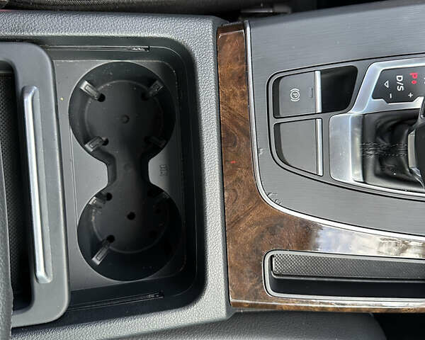 Черный Ауди Ку 5, объемом двигателя 1.98 л и пробегом 133 тыс. км за 22999 $, фото 58 на Automoto.ua