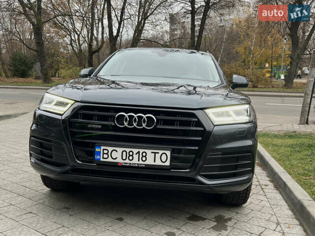 Черный Ауди Ку 5, объемом двигателя 1.98 л и пробегом 53 тыс. км за 32000 $, фото 1 на Automoto.ua