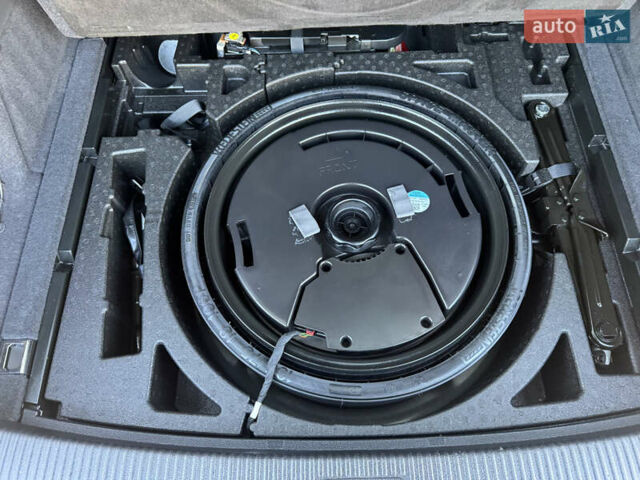 Чорний Ауді Ку 5, об'ємом двигуна 2 л та пробігом 151 тис. км за 23400 $, фото 42 на Automoto.ua