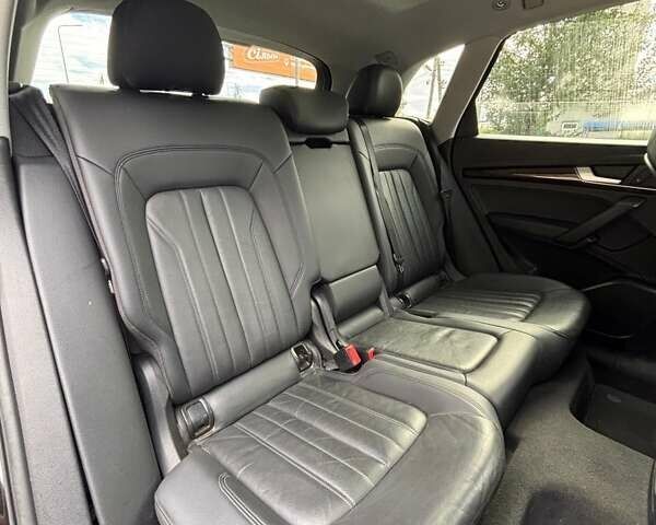 Черный Ауди Ку 5, объемом двигателя 1.98 л и пробегом 149 тыс. км за 25600 $, фото 16 на Automoto.ua