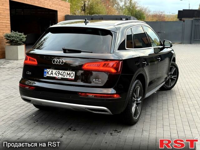 Ауди Ку 5 2018 в Киеве на Automoto.ua Черный Ауди Ку 5, объемом двигателя 2 л и пробегом 74 тыс. км за 26500 $, фото 6 на Automoto.ua