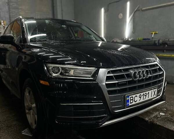 Черный Ауди Ку 5, объемом двигателя 2 л и пробегом 205 тыс. км за 25000 $, фото 1 на Automoto.ua