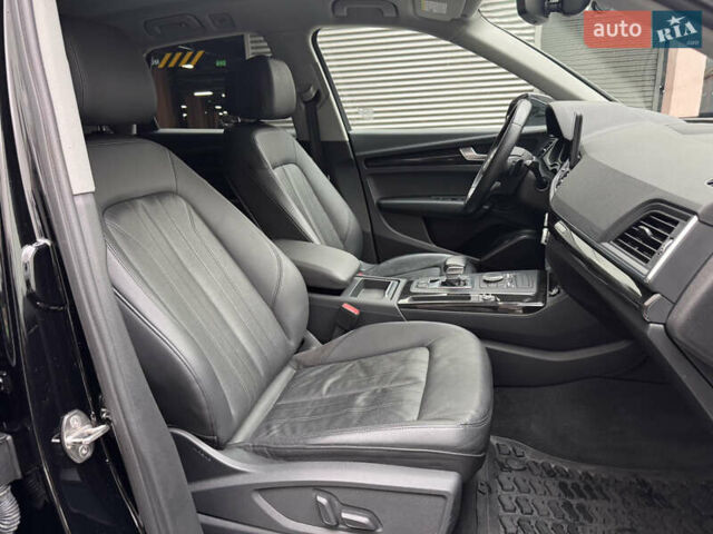 Чорний Ауді Ку 5, об'ємом двигуна 2 л та пробігом 75 тис. км за 24500 $, фото 26 на Automoto.ua