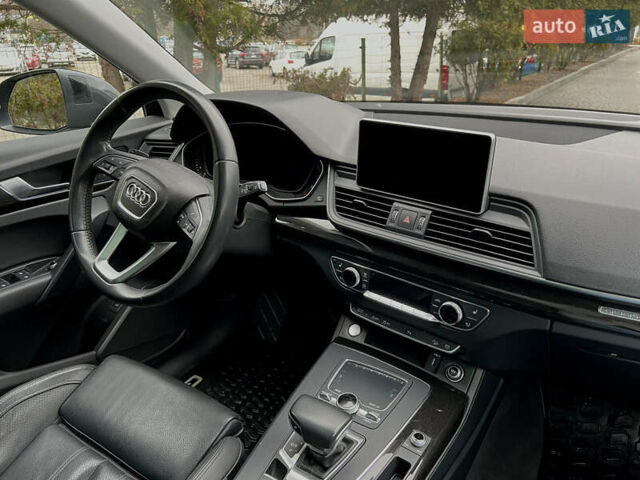 Черный Ауди Ку 5, объемом двигателя 1.98 л и пробегом 53 тыс. км за 32000 $, фото 16 на Automoto.ua