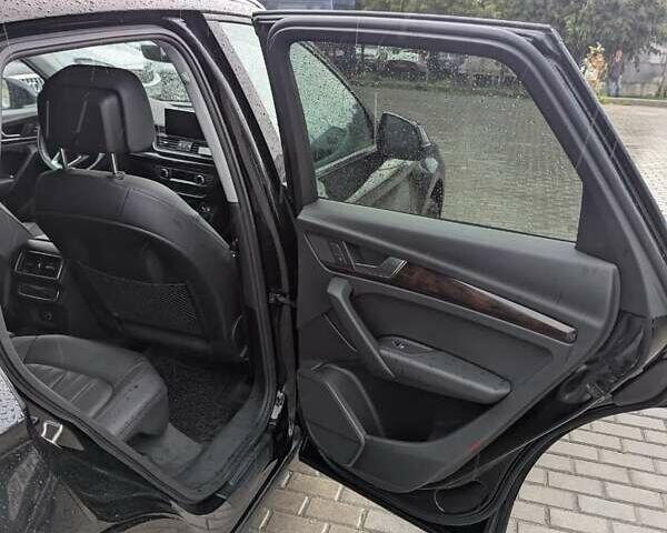 Черный Ауди Ку 5, объемом двигателя 1.98 л и пробегом 74 тыс. км за 28500 $, фото 10 на Automoto.ua