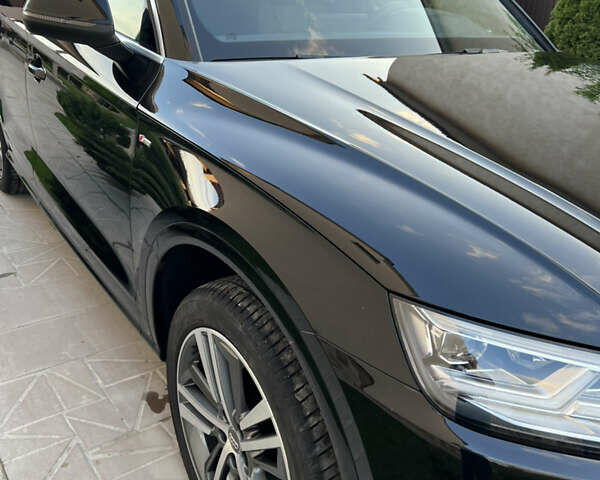 Черный Ауди Ку 5, объемом двигателя 1.97 л и пробегом 96 тыс. км за 39900 $, фото 5 на Automoto.ua