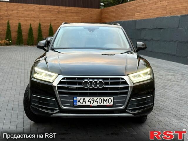 Ауди Ку 5 2018 в Киеве на Automoto.ua Черный Ауди Ку 5, объемом двигателя 2 л и пробегом 74 тыс. км за 26500 $, фото 1 на Automoto.ua