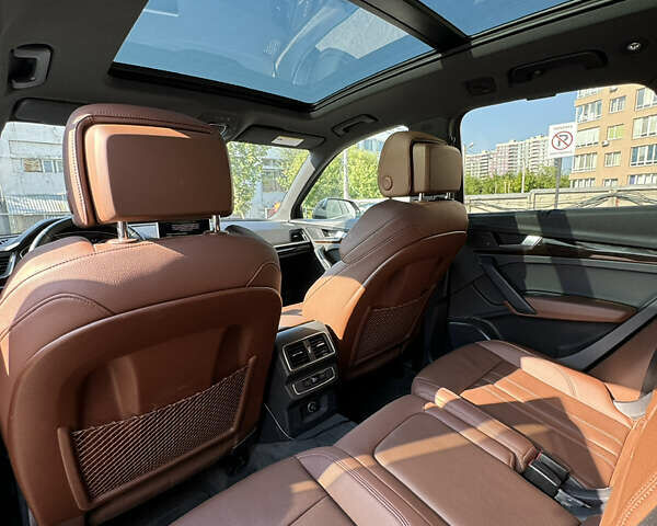 Черный Ауди Ку 5, объемом двигателя 1.98 л и пробегом 99 тыс. км за 29500 $, фото 18 на Automoto.ua