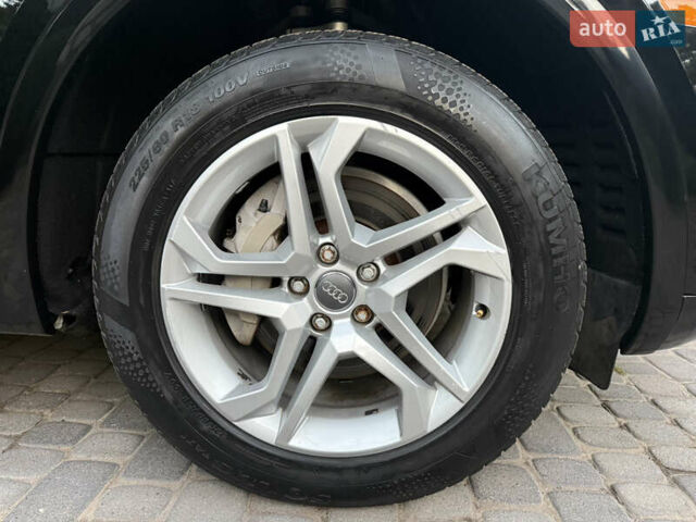 Чорний Ауді Ку 5, об'ємом двигуна 2 л та пробігом 95 тис. км за 20900 $, фото 26 на Automoto.ua