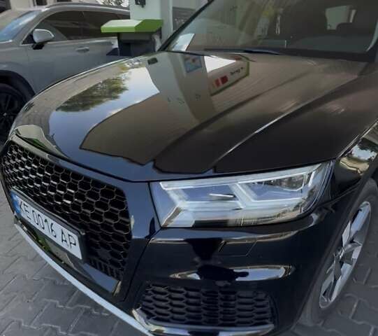 Черный Ауди Ку 5, объемом двигателя 1.98 л и пробегом 122 тыс. км за 26000 $, фото 2 на Automoto.ua