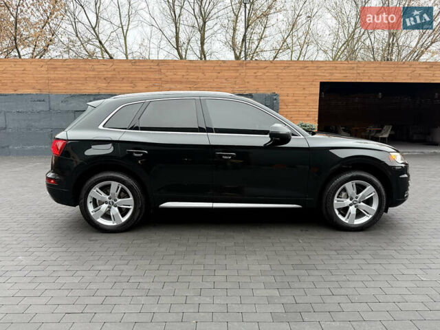 Черный Ауди Ку 5, объемом двигателя 1.98 л и пробегом 69 тыс. км за 30000 $, фото 3 на Automoto.ua