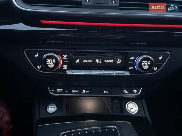 Черный Ауди Ку 5, объемом двигателя 1.98 л и пробегом 122 тыс. км за 28500 $, фото 18 на Automoto.ua