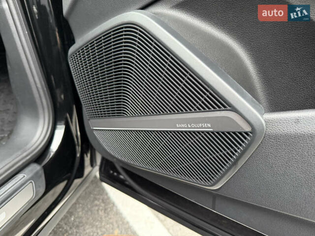 Черный Ауди Ку 5, объемом двигателя 1.98 л и пробегом 103 тыс. км за 27700 $, фото 24 на Automoto.ua
