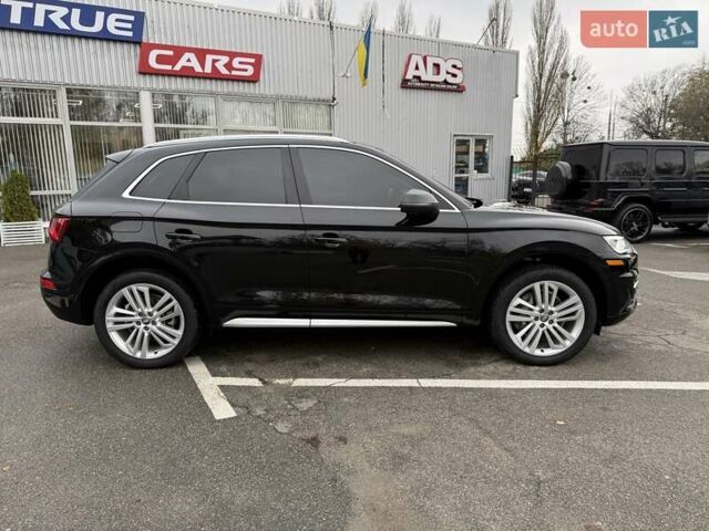 Черный Ауди Ку 5, объемом двигателя 1.98 л и пробегом 61 тыс. км за 28400 $, фото 1 на Automoto.ua