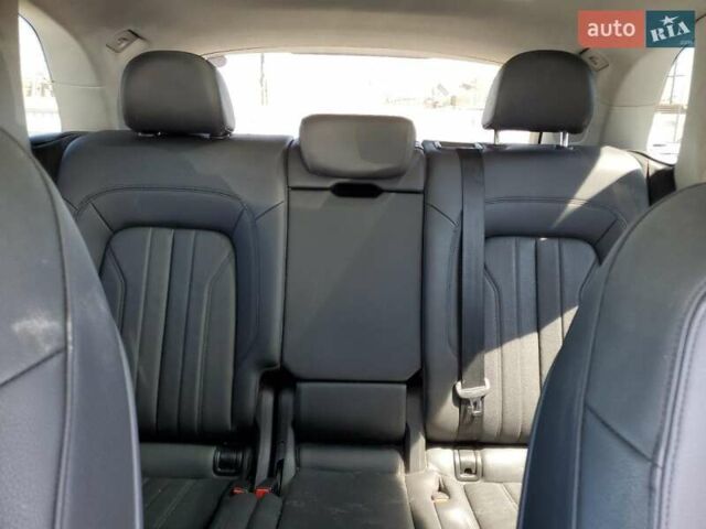 Черный Ауди Ку 5, объемом двигателя 1.98 л и пробегом 36 тыс. км за 8000 $, фото 9 на Automoto.ua
