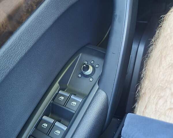 Черный Ауди Ку 5, объемом двигателя 2 л и пробегом 114 тыс. км за 22499 $, фото 15 на Automoto.ua