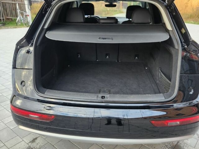 Черный Ауди Ку 5, объемом двигателя 2 л и пробегом 187 тыс. км за 19480 $, фото 6 на Automoto.ua