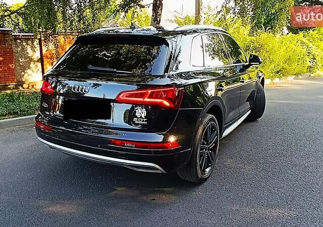 Черный Ауди Ку 5, объемом двигателя 2 л и пробегом 135 тыс. км за 27700 $, фото 27 на Automoto.ua