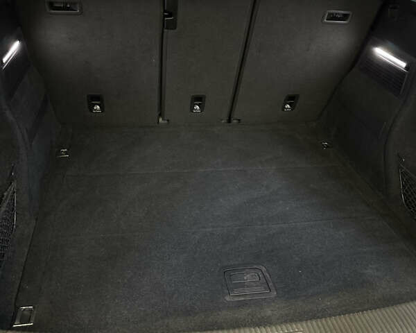 Черный Ауди Ку 5, объемом двигателя 2 л и пробегом 207 тыс. км за 18600 $, фото 28 на Automoto.ua