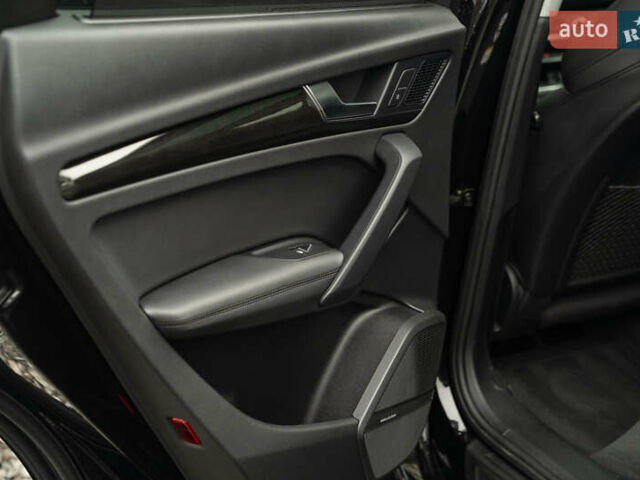 Черный Ауди Ку 5, объемом двигателя 1.98 л и пробегом 87 тыс. км за 28900 $, фото 53 на Automoto.ua