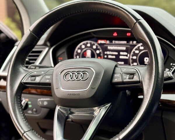 Черный Ауди Ку 5, объемом двигателя 1.98 л и пробегом 168 тыс. км за 23999 $, фото 39 на Automoto.ua