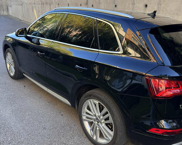 Чорний Ауді Ку 5, об'ємом двигуна 1.98 л та пробігом 81 тис. км за 29000 $, фото 5 на Automoto.ua