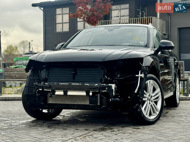 Черный Ауди Ку 5, объемом двигателя 1.98 л и пробегом 220 тыс. км за 17500 $, фото 1 на Automoto.ua