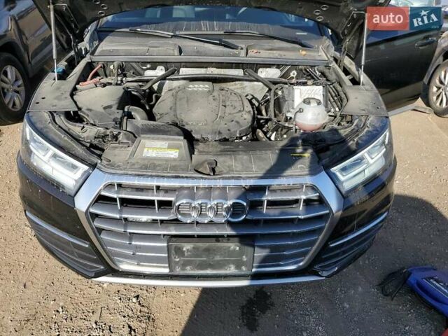 Чорний Ауді Ку 5, об'ємом двигуна 2 л та пробігом 75 тис. км за 7600 $, фото 10 на Automoto.ua