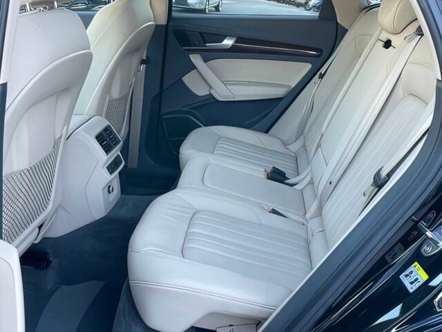 Черный Ауди Ку 5, объемом двигателя 2 л и пробегом 31 тыс. км за 14200 $, фото 10 на Automoto.ua