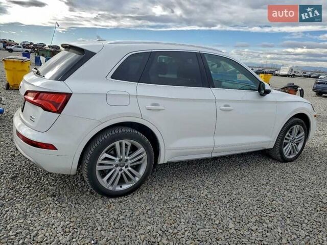 Черный Ауди Ку 5, объемом двигателя 1.98 л и пробегом 131 тыс. км за 6100 $, фото 3 на Automoto.ua