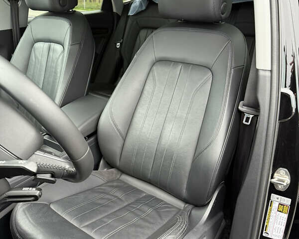 Черный Ауди Ку 5, объемом двигателя 1.98 л и пробегом 103 тыс. км за 27700 $, фото 8 на Automoto.ua