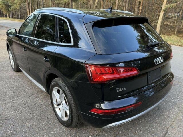 Чорний Ауді Ку 5, об'ємом двигуна 2 л та пробігом 103 тис. км за 13500 $, фото 3 на Automoto.ua