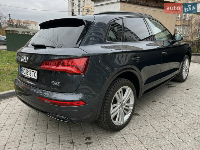 Черный Ауди Ку 5, объемом двигателя 1.98 л и пробегом 53 тыс. км за 32000 $, фото 4 на Automoto.ua