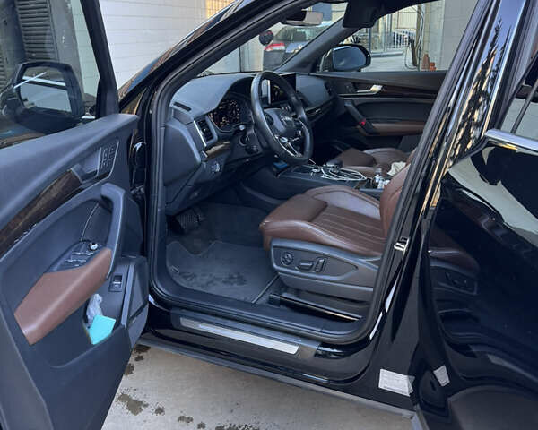 Чорний Ауді Ку 5, об'ємом двигуна 1.98 л та пробігом 81 тис. км за 29000 $, фото 16 на Automoto.ua