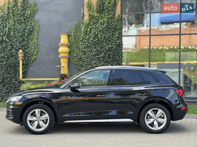 Чорний Ауді Ку 5, об'ємом двигуна 2 л та пробігом 156 тис. км за 24800 $, фото 2 на Automoto.ua
