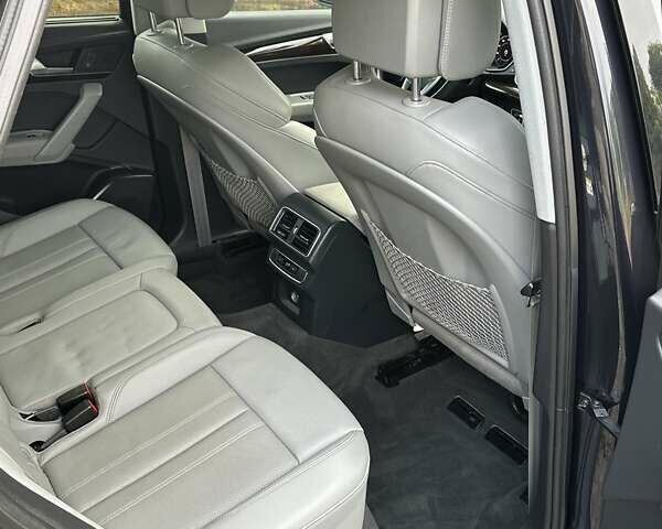 Чорний Ауді Ку 5, об'ємом двигуна 1.98 л та пробігом 195 тис. км за 22700 $, фото 52 на Automoto.ua