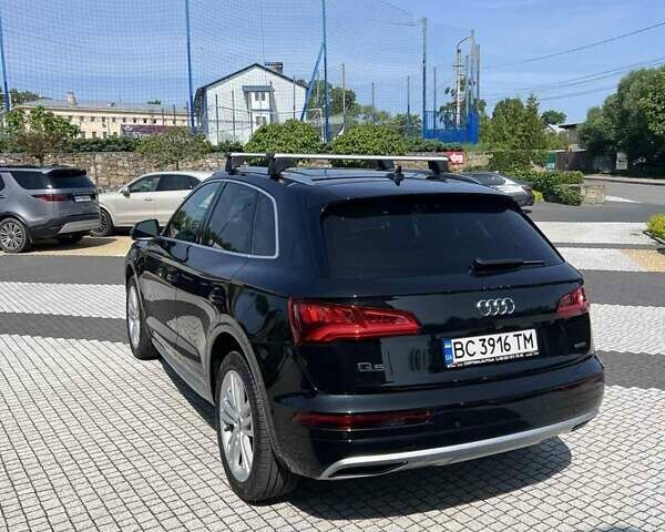 Черный Ауди Ку 5, объемом двигателя 1.98 л и пробегом 135 тыс. км за 29400 $, фото 7 на Automoto.ua